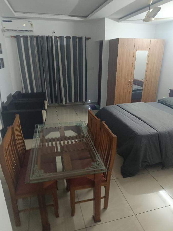 Lux Serviced Apartments Kochi Exterior photo